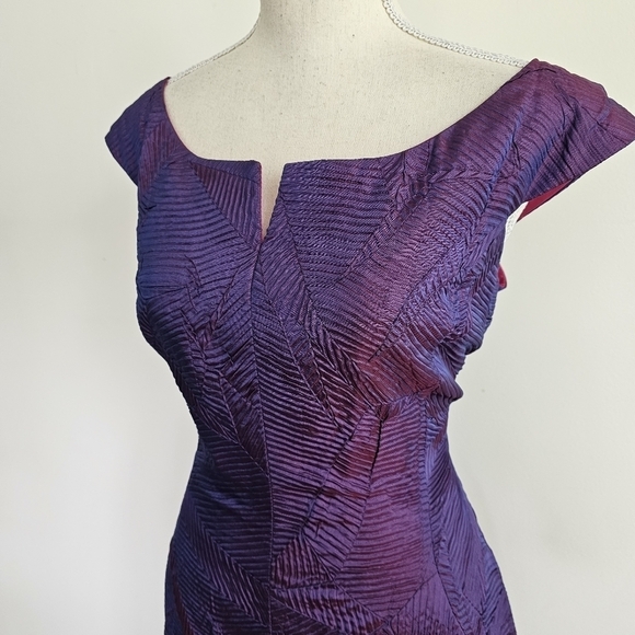Pentimento Purple Iridescent Crinkle Sheath Dress - Picture 3 of 10